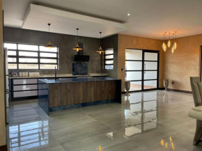 365@ Vaal De Grace Parys, Parys